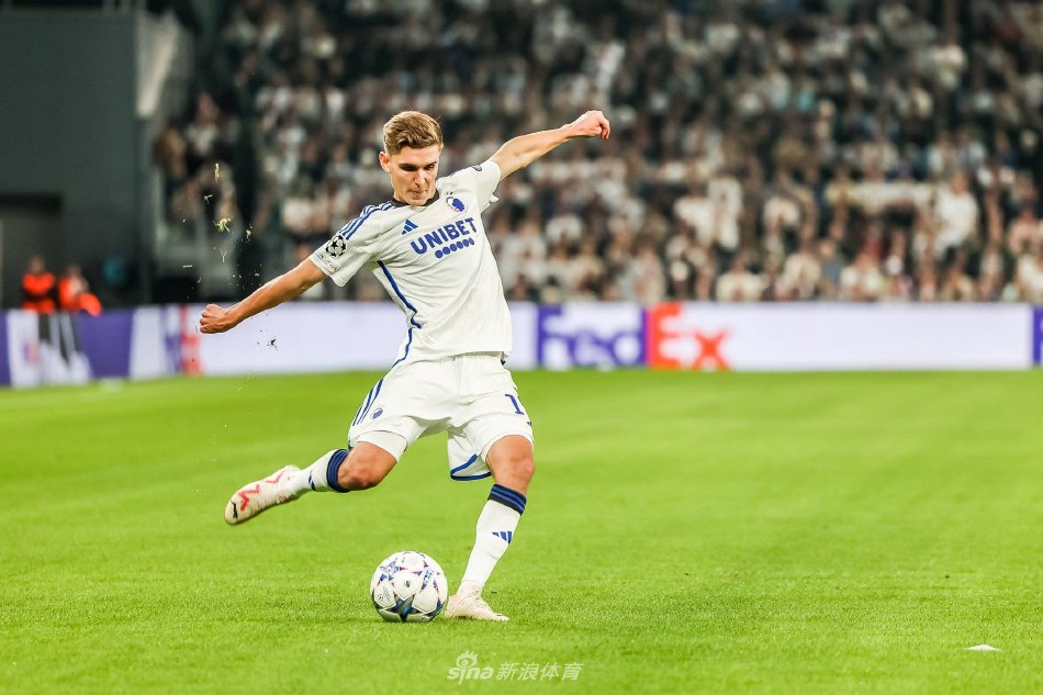 与此同时 与此同时