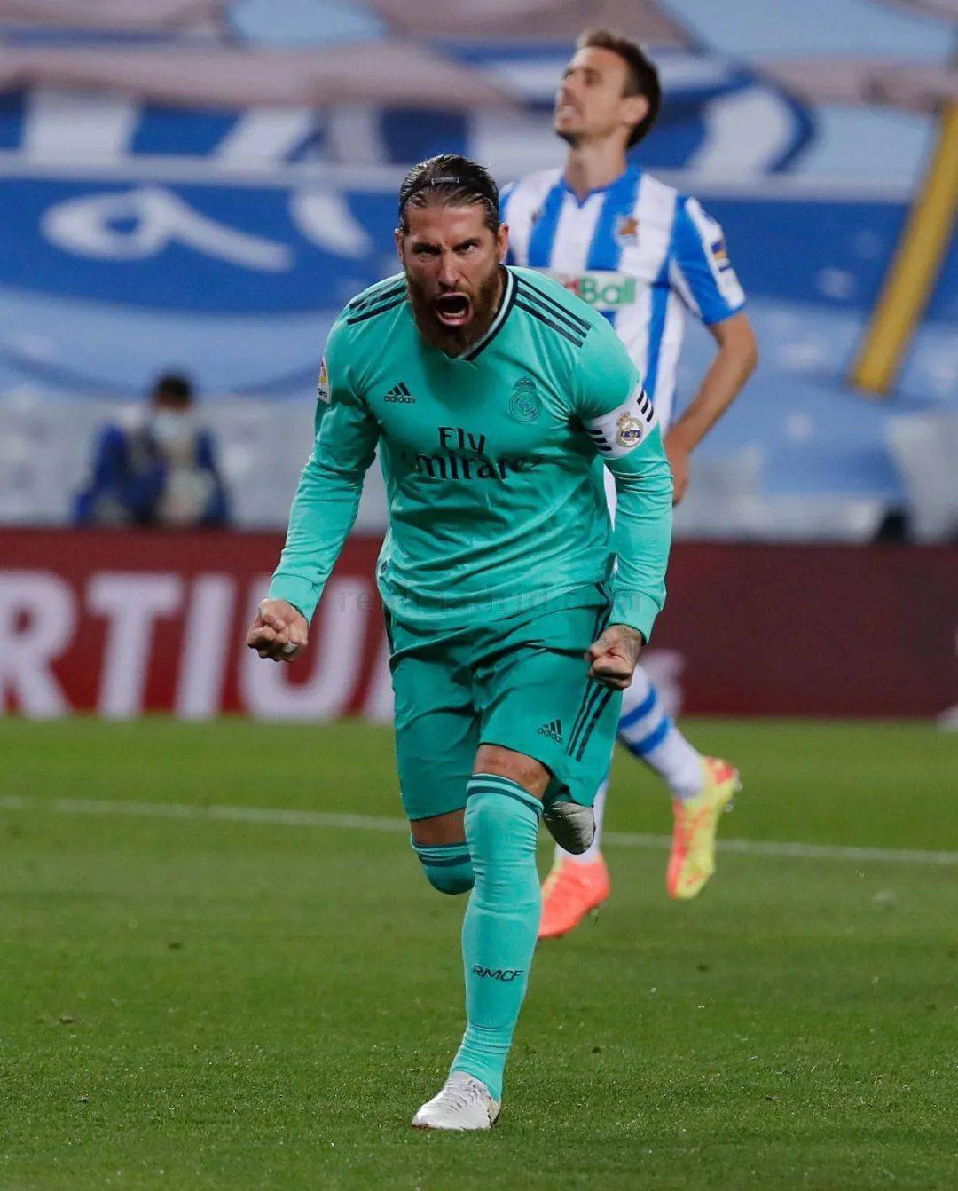 将皮球送入 将皮球送入